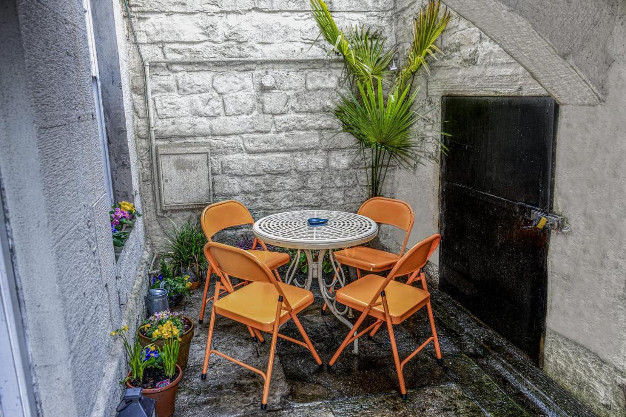 Guestready - Elegant Space Near Holyrood Park Edinburgh Bagian luar foto