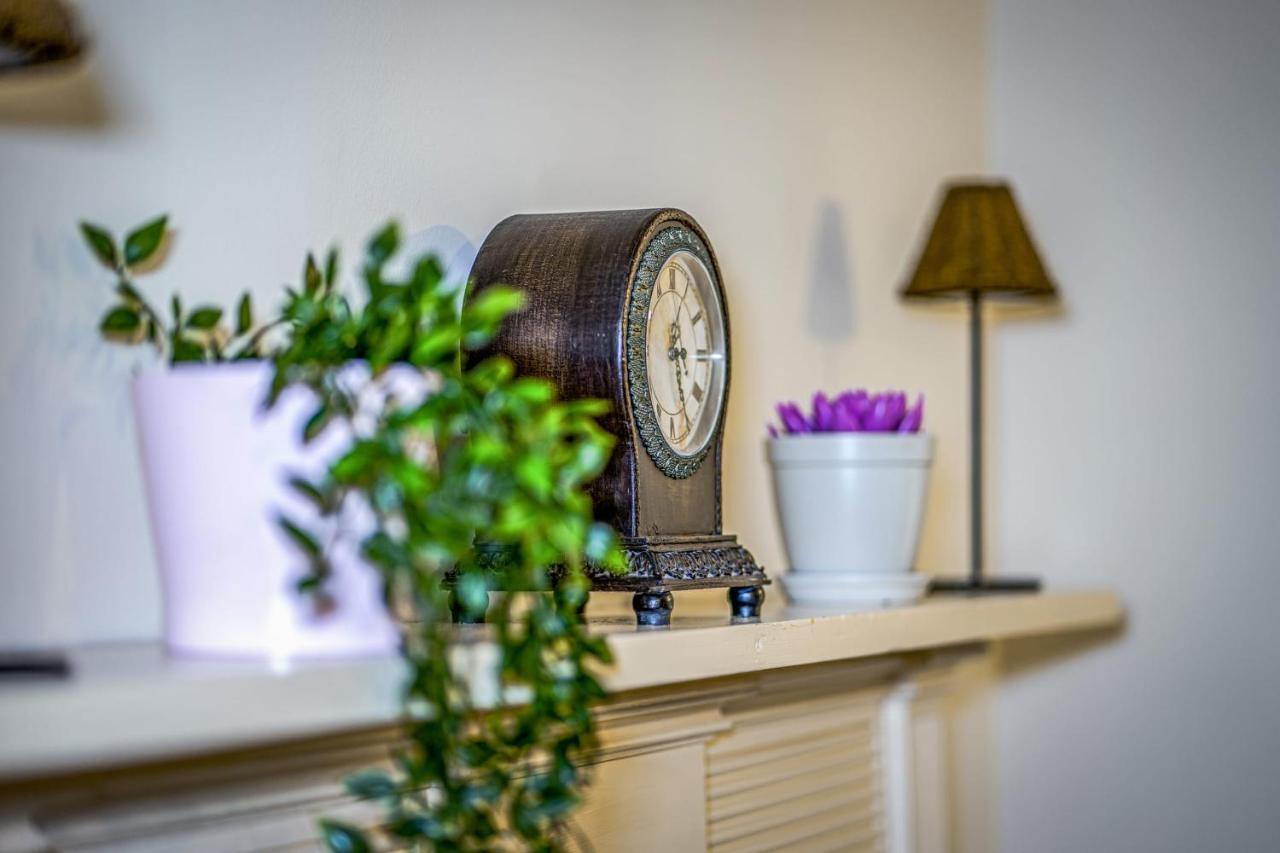 Guestready - Elegant Space Near Holyrood Park Edinburgh Bagian luar foto